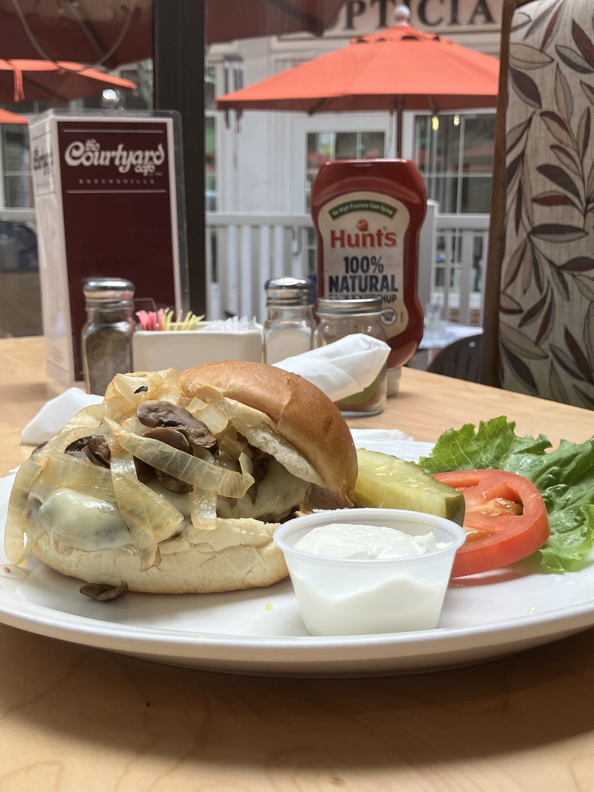 courtyard burger